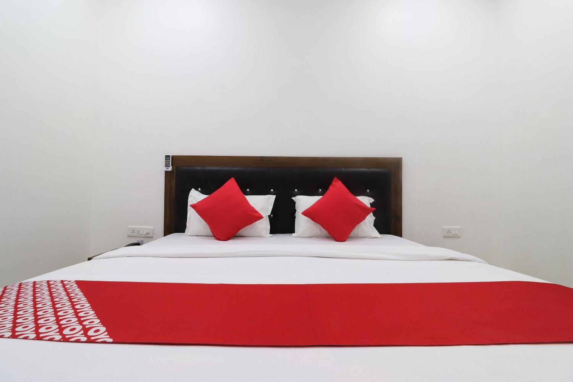 Hotel O Vrindavan Inn Near Lulu Mall Bijnaur Εξωτερικό φωτογραφία
