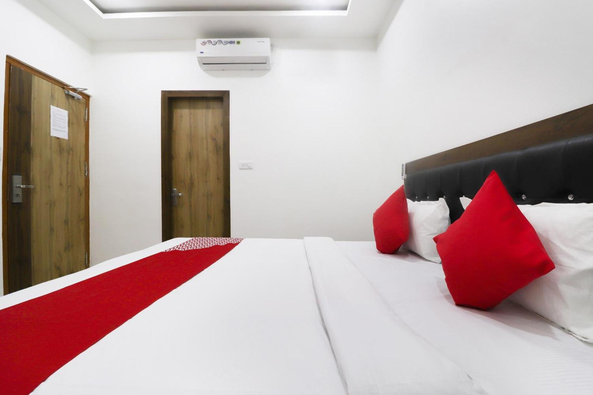 Hotel O Vrindavan Inn Near Lulu Mall Bijnaur Εξωτερικό φωτογραφία