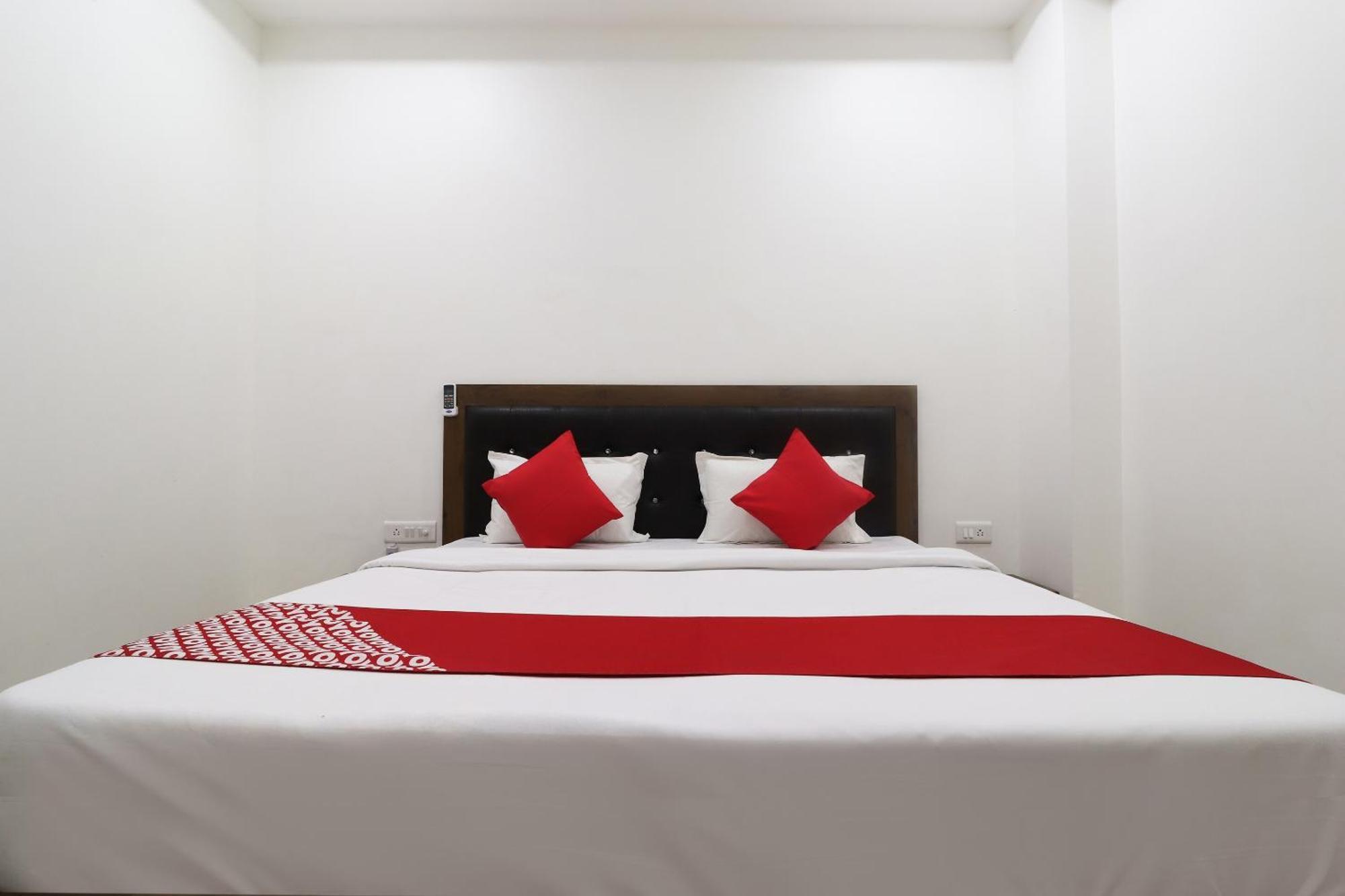 Hotel O Vrindavan Inn Near Lulu Mall Bijnaur Εξωτερικό φωτογραφία